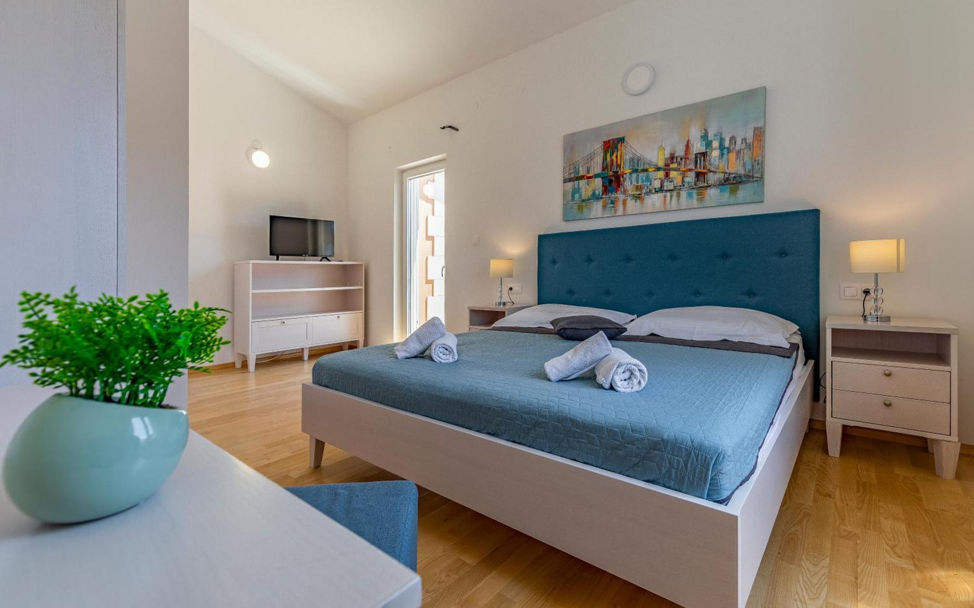 Lotus Villas Resort Pula Bagian luar foto